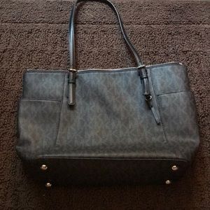 Michael Kors Tote
